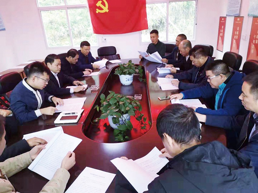 孙建云董事长携商会会员赴贵州省都匀市及三都县贫困地区实地考察-集团动态-门徒娱乐,门徒娱乐水泵,离心泵,消防泵,排污泵-门徒娱乐水泵，，，，门徒娱乐泵业集团厂家直销